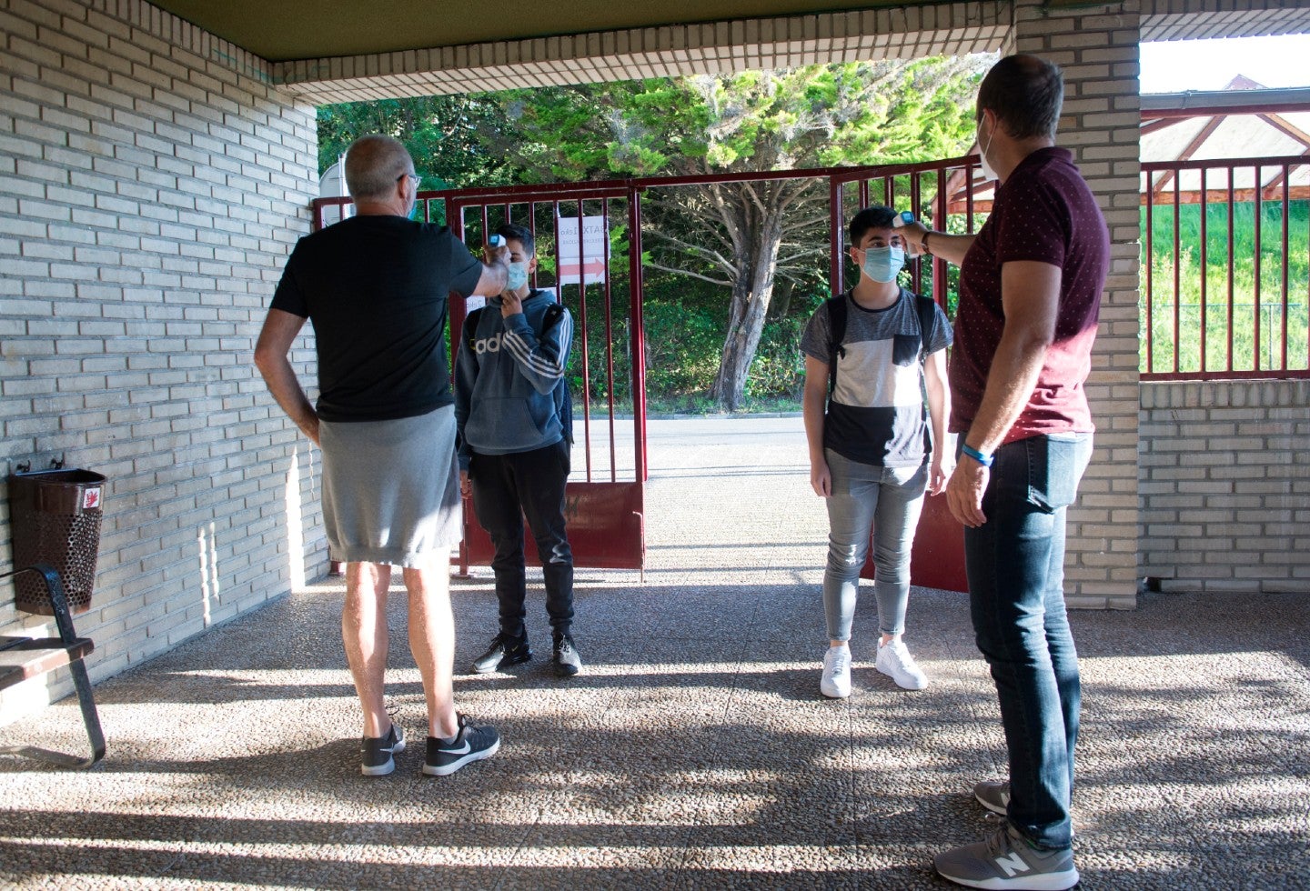 Regreso de niños a colegios