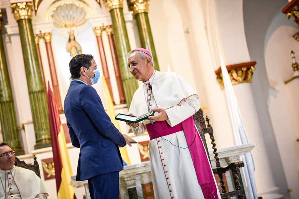 Posesión de Monseñor Orlando Roa