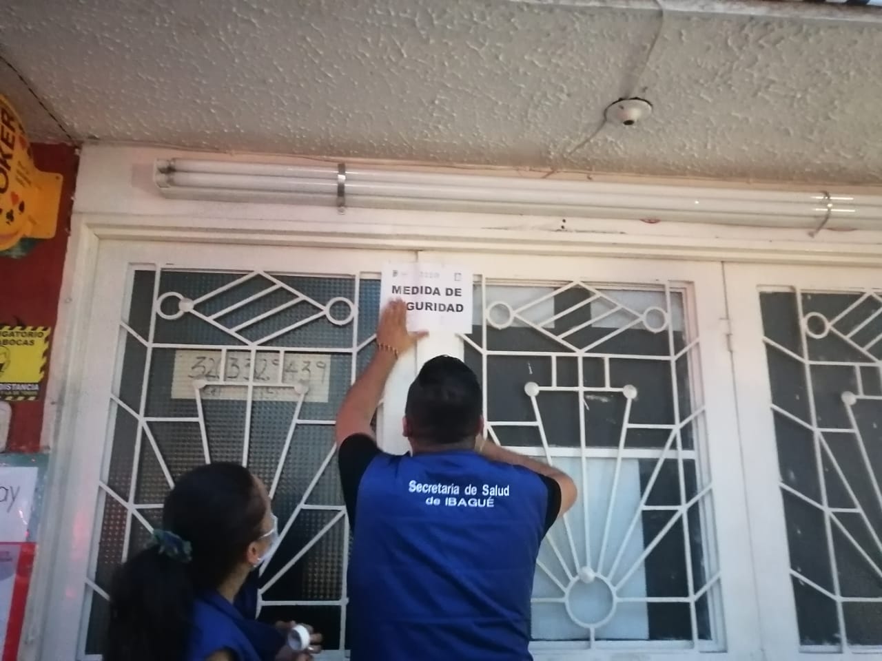 Cierre establecimientos en Ibagué