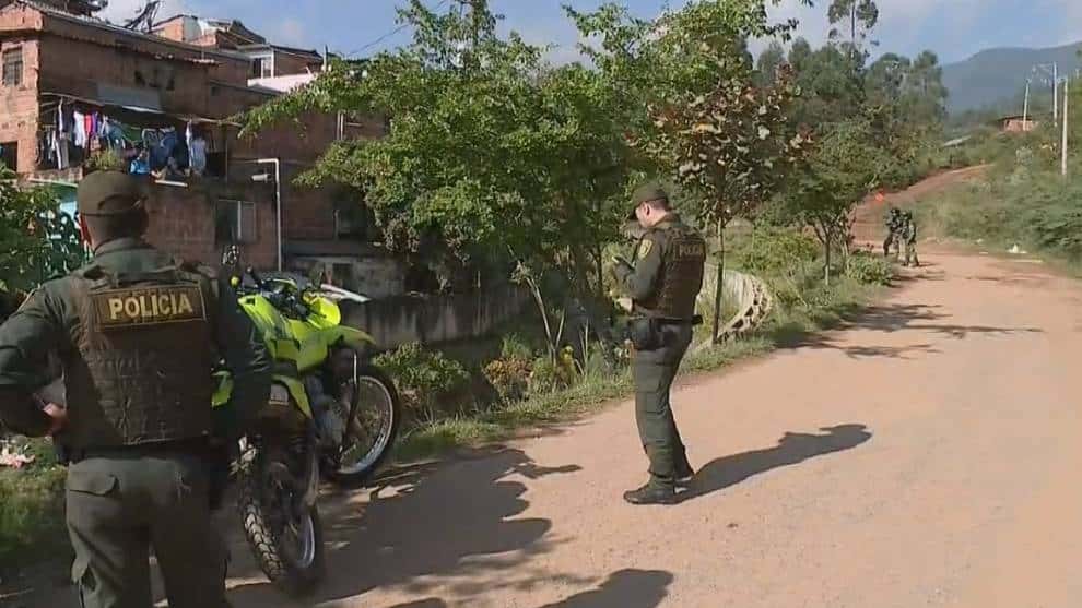 Investigan posible asesinato de hombre a manos de su compañera