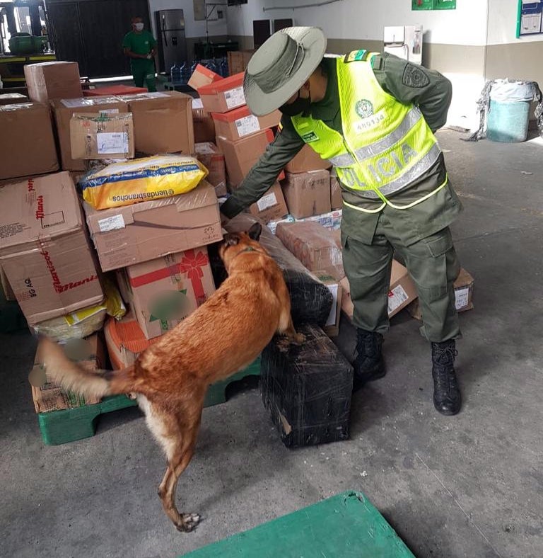 La Policía Nacional coloca a disposición la línea 167 Antidrogas ‘Todos contra el narcotráfico’,