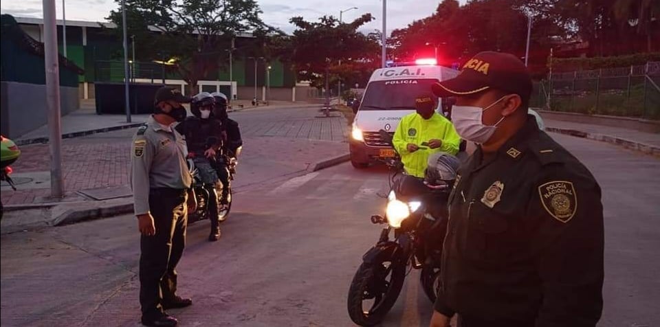 Las sanciones fueron impuestas por no cumplir la norma con relación a toques de queda, ley seca, el no uso de tapabocas y aglomeraciónes