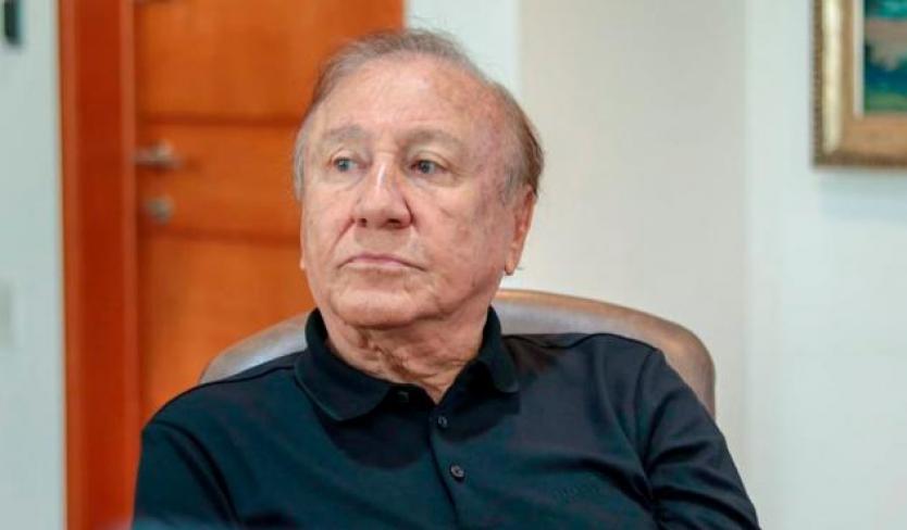 Se investigan posibles irregularidades en un contrato de consultoría.