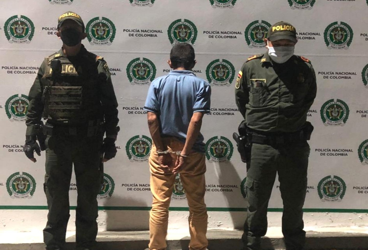 Capturado con cigarros de marihuana en el parque Galarza