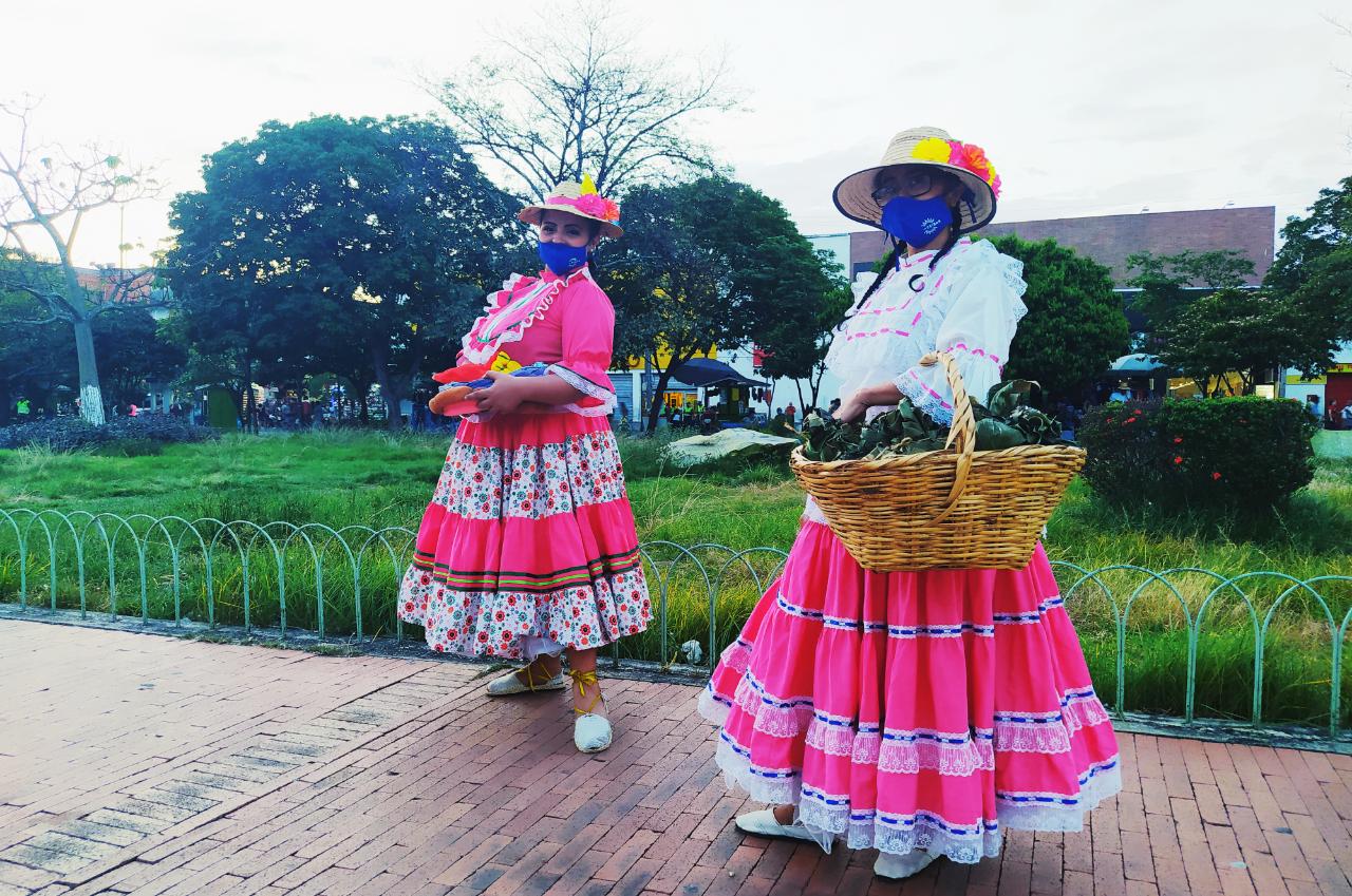 Academias Folclóricas