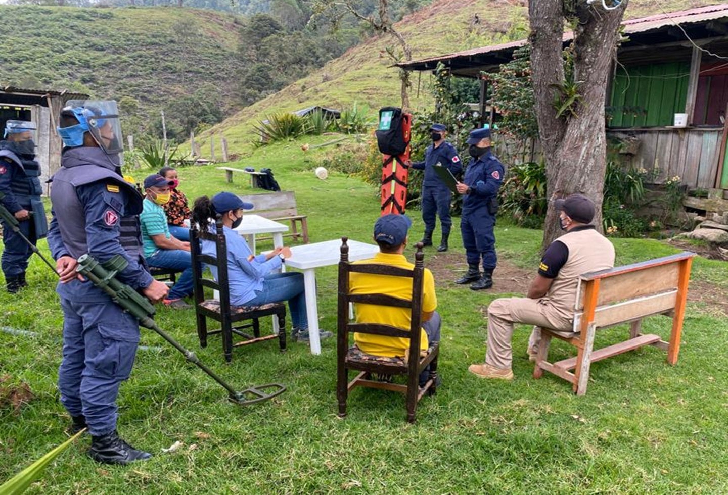 Desminaron 6 mil metros2 en Rovira