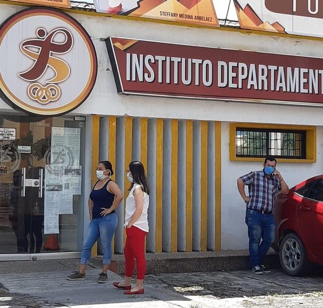 Entrada a Indeportes Tolima