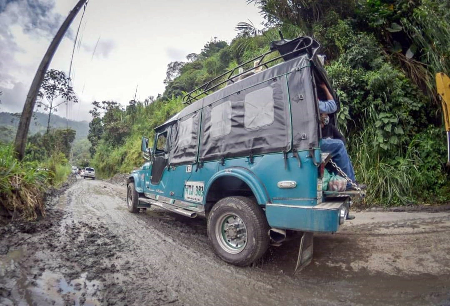 Lista vía al Cañón del Combeima