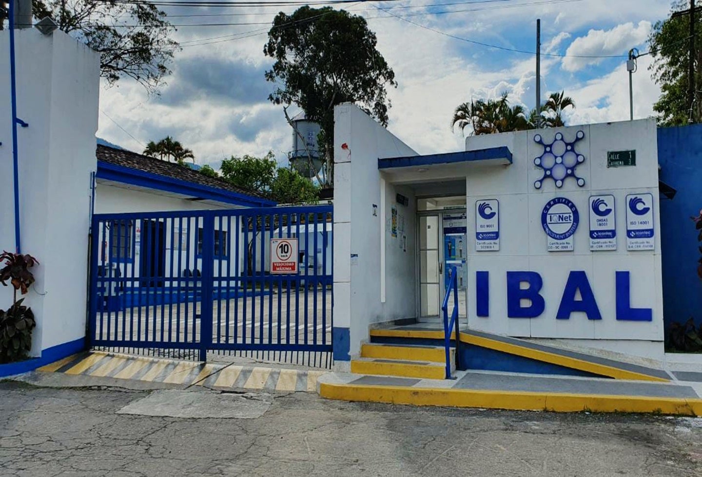 Ibal mejora servicios