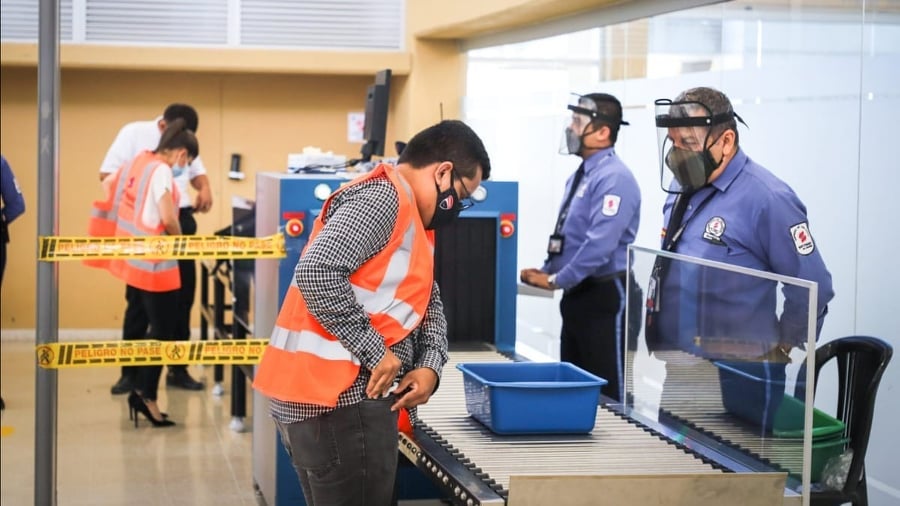 Las frecuencia Bogotá - Ibagué, de lunes a jueves a través de Avianca y la ruta hacia Medellín los días martes, jueves y domingo por EasyFly