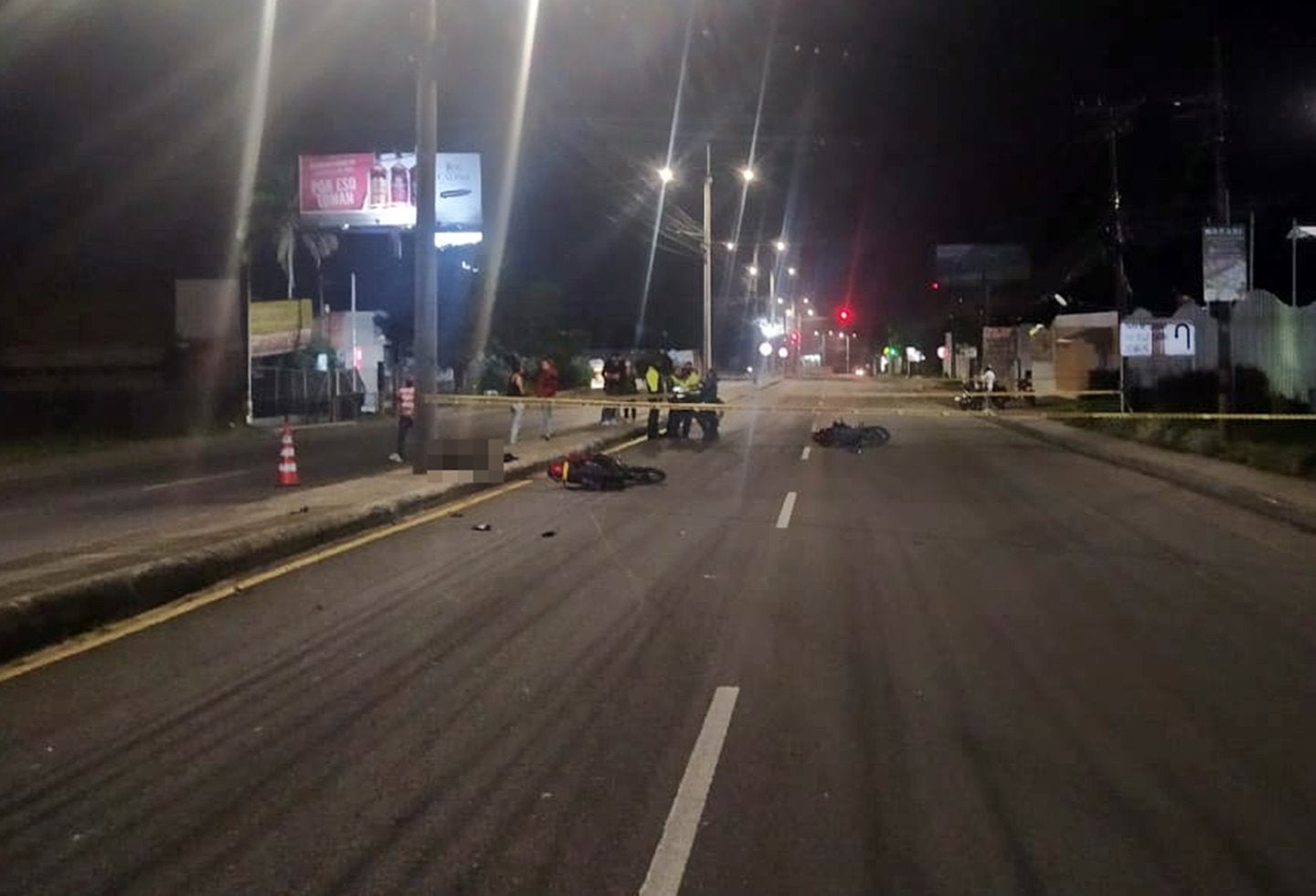 Falleció motociclista tras chocar contra un poste en Mirolindo