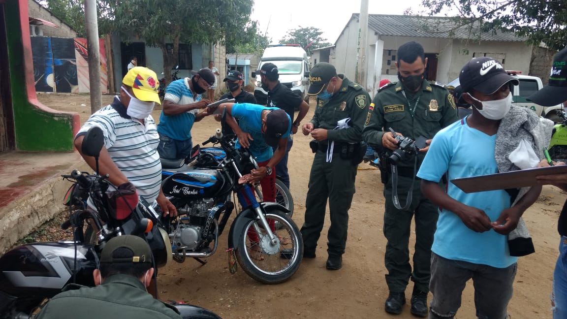 La Policía del Atlántico realizó una campaña para prevenir hurto a motos.