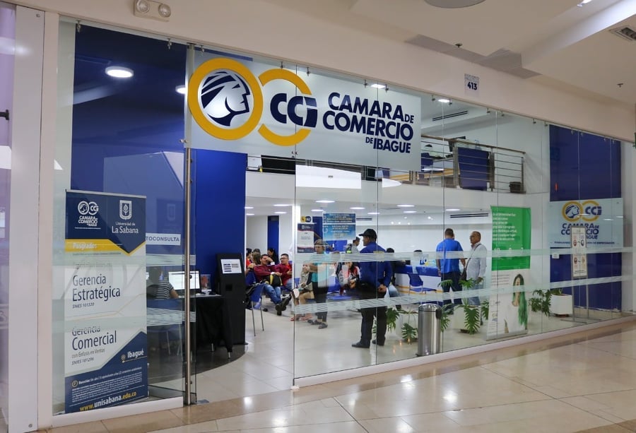 Atención de 7:30 de la mañana a 5:00 de la tarde en jornada continua