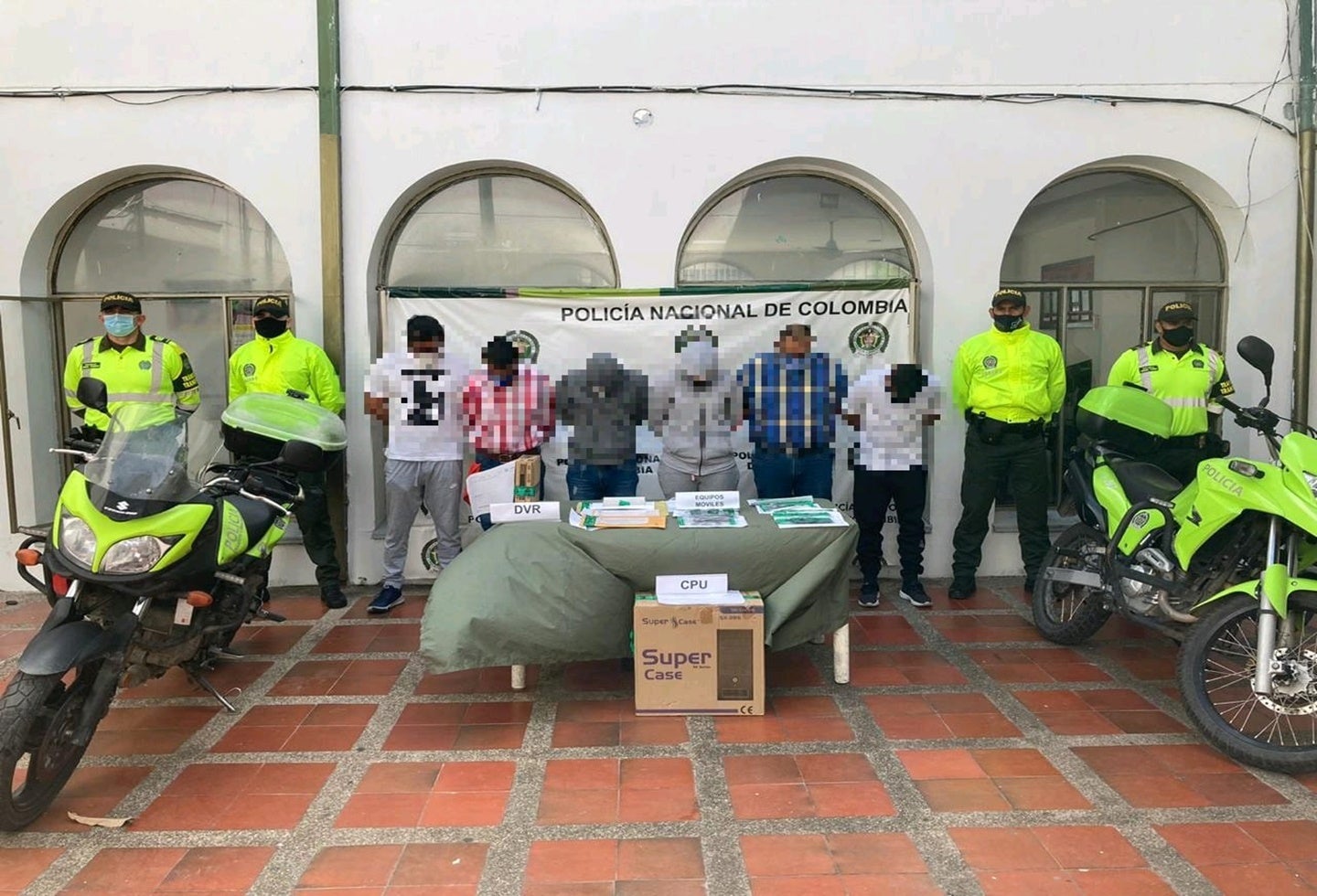 Desarticulada banda ‘Los Satélites’ por expedición fraudulenta de certificados de tránsito