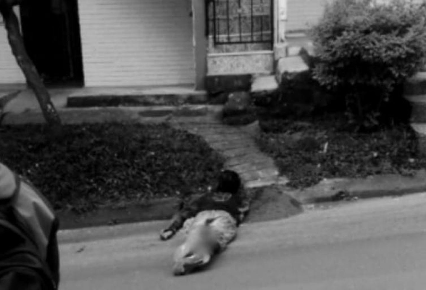 Muerto por garrafa de licor