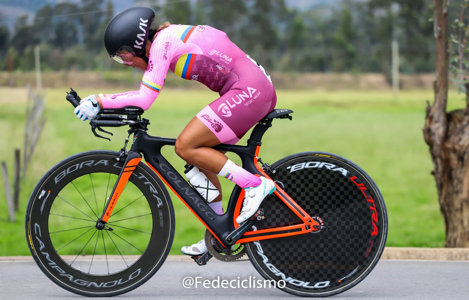 Miryam Núñez, ciclista ecuatoriana