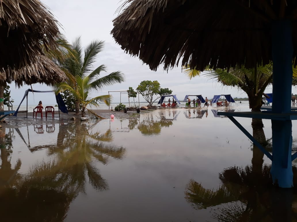 Se activa alerta roja en el Golfo de Morrosquillo por paso de Huracán Iota.