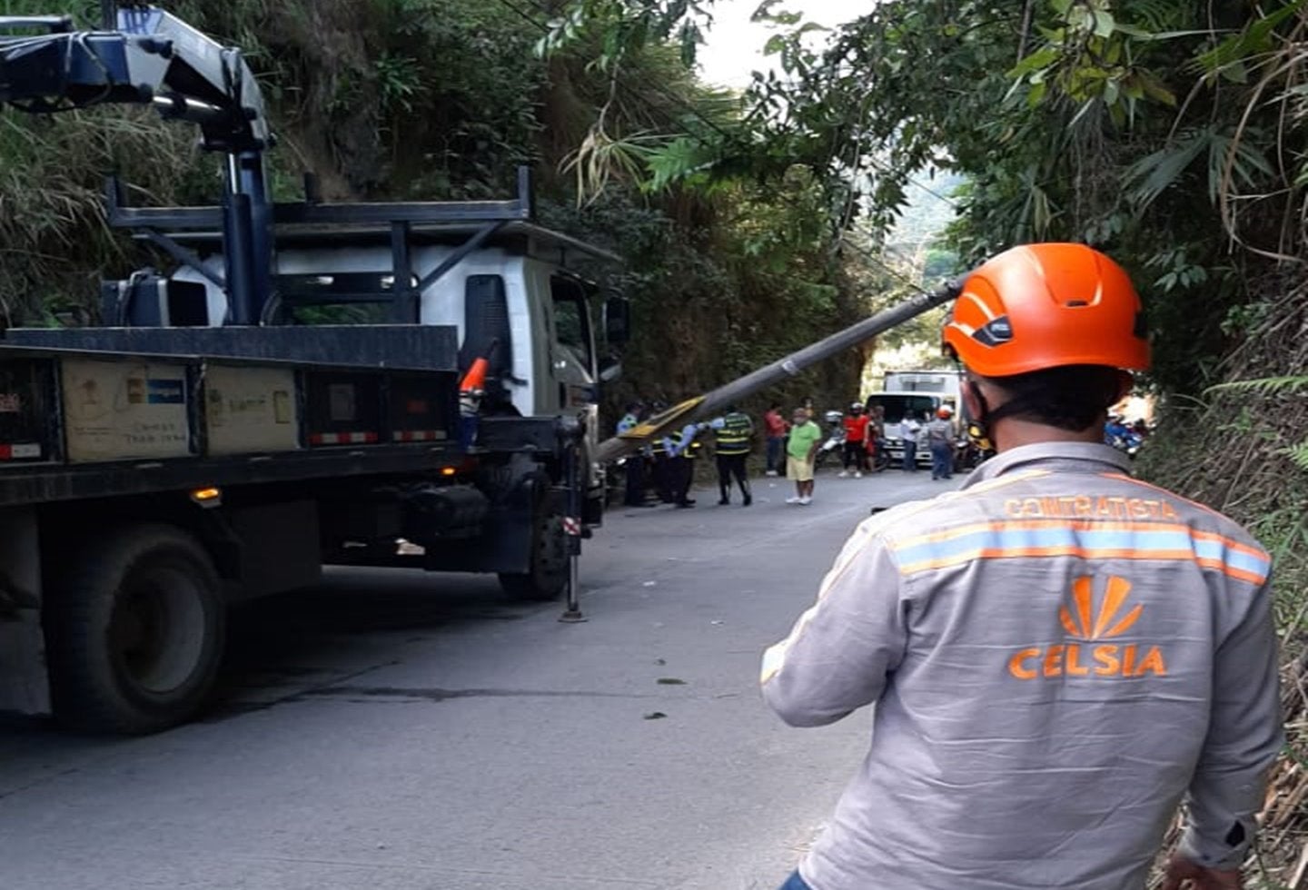 apoyo vía al cañón del combeima