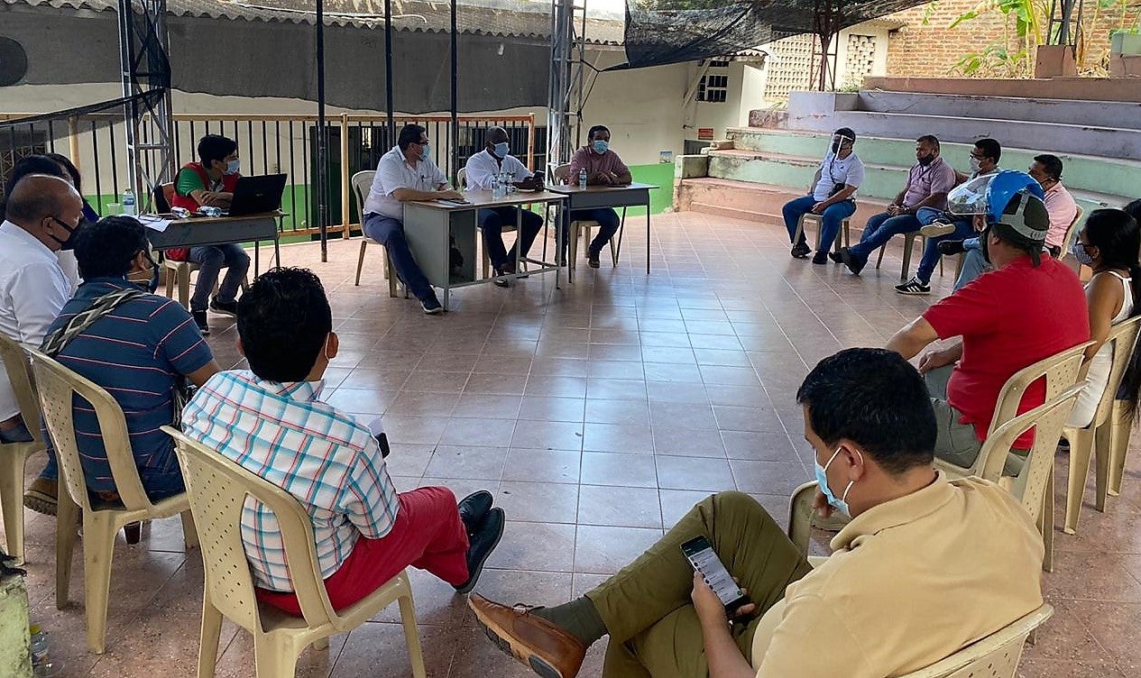 Alcantarillado para escuelas de Neiva