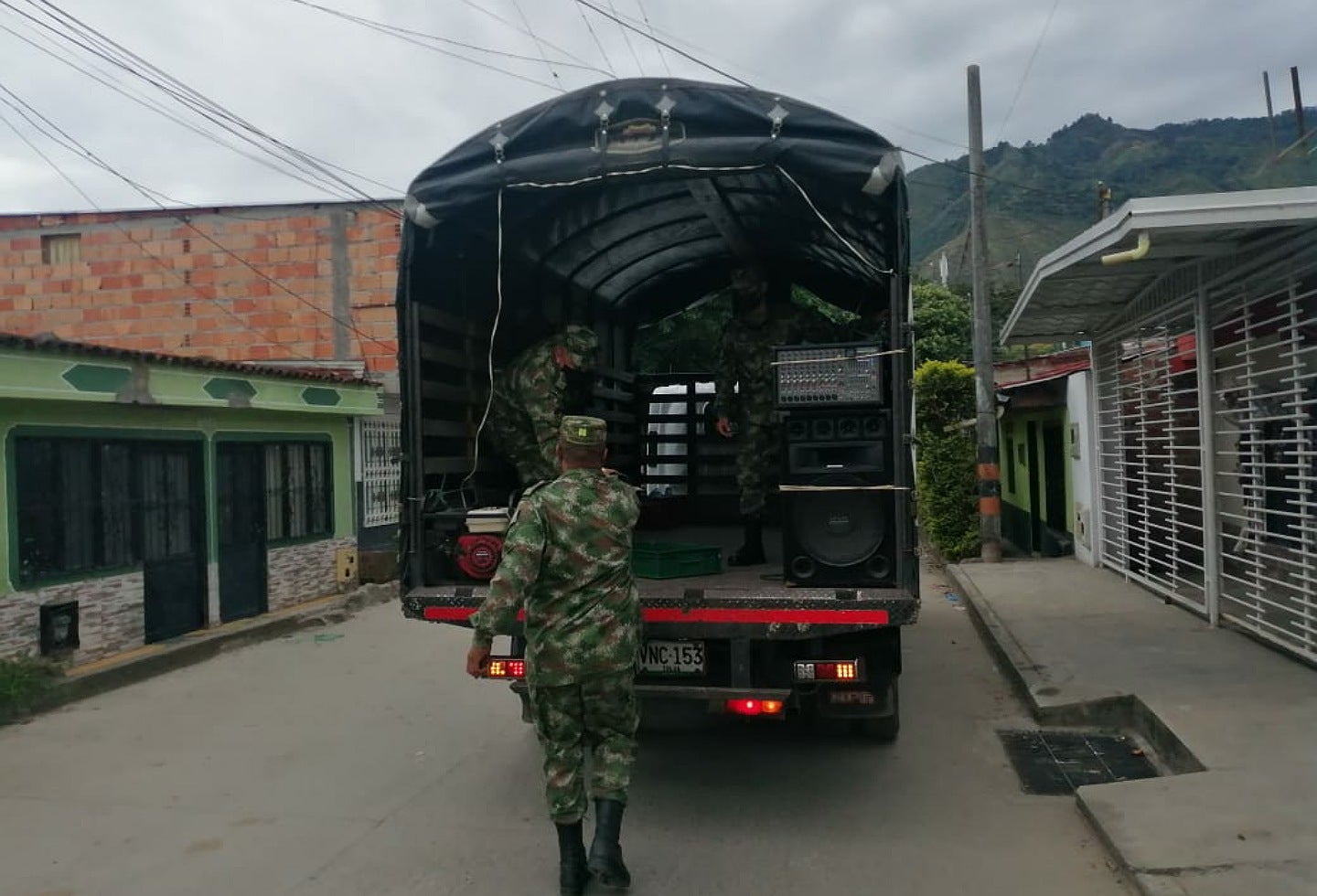 Labor humanitaria lleva felicidad y bienestar a las poblaciones vulnerables