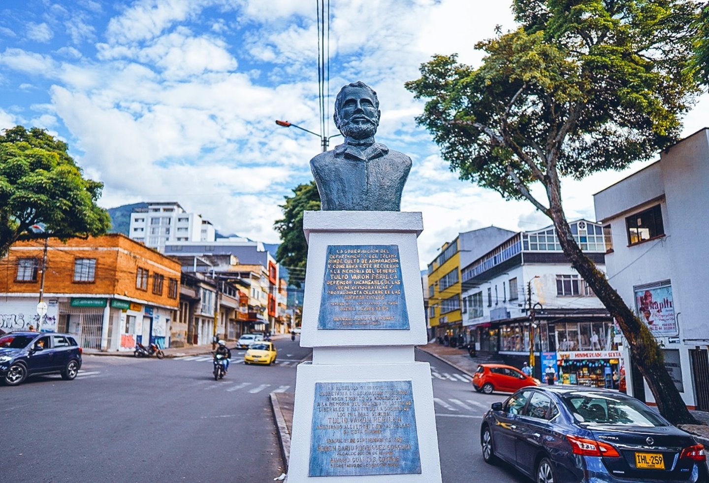 2--monumentos Ibagué 2021
