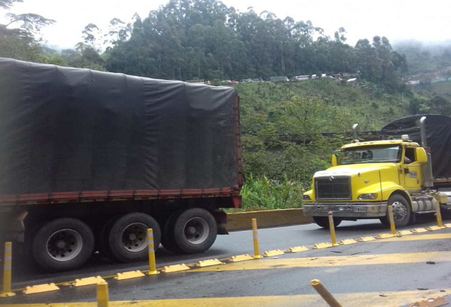 Trancones en La Línea