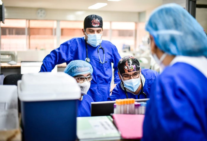 Equipo vacunador del Covid-19 en Ibagué