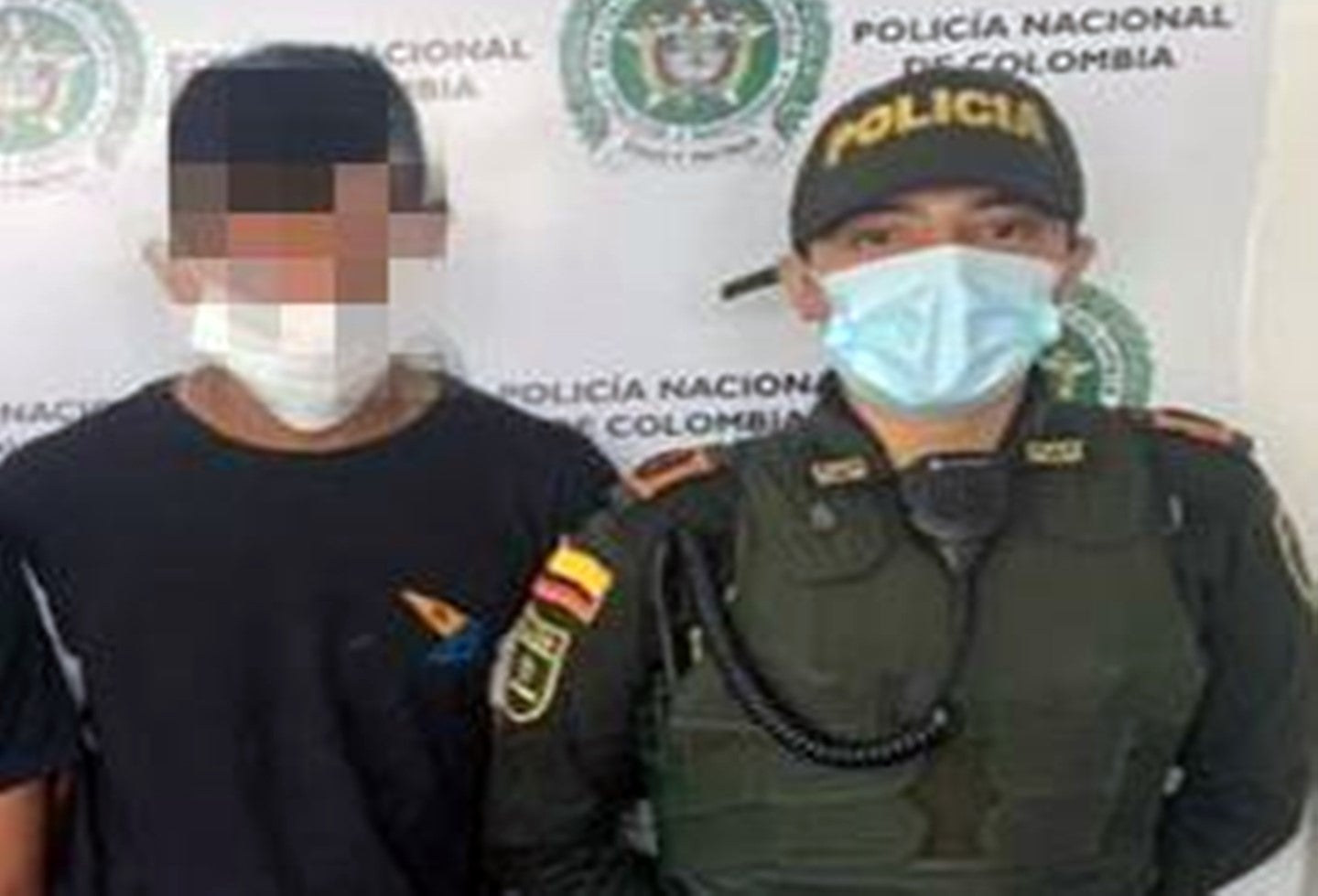 Dos jóvenes resultaron involucrados en el hurto de un celular a mujer en Boquerón