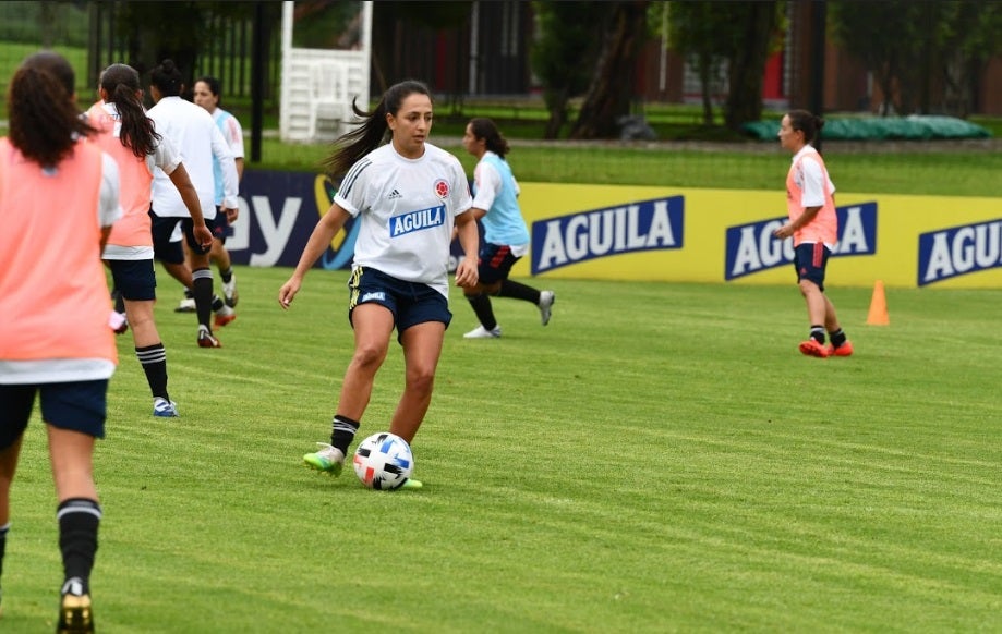 Colombia femenina - trabajos