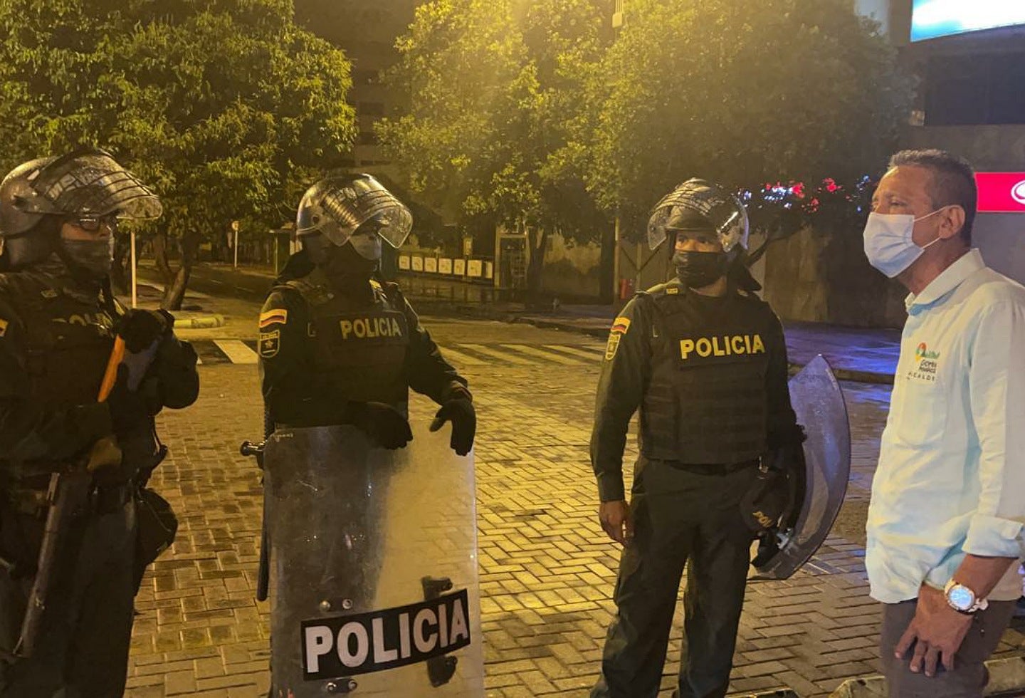 Autoridades evitan vandalismo nocturno en la capital del Huila