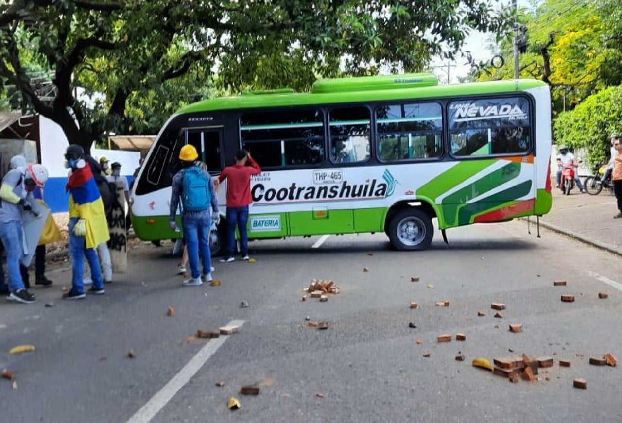 Bus Incinerado en Neiva