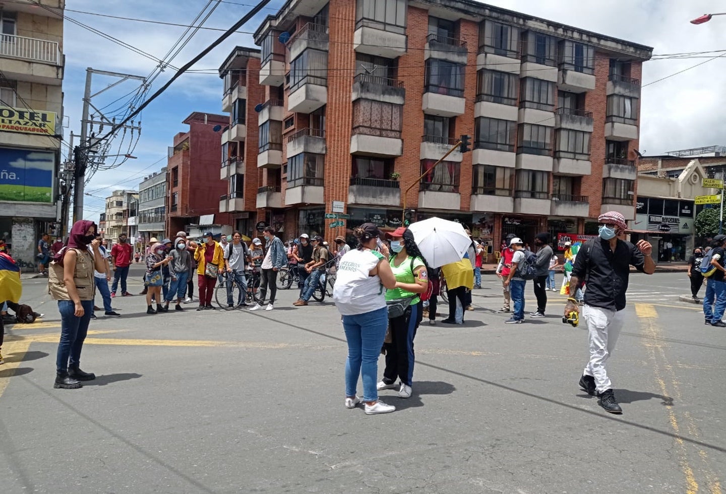 2--marcha estudiantes de la Universidad del Tolima mayo 10 de 2021