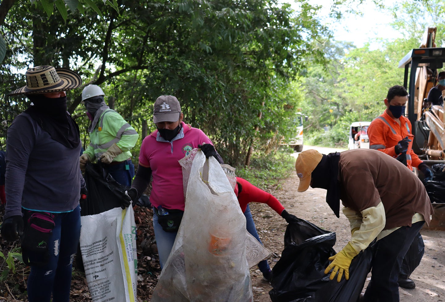 Voluntariado de limpieza y recolección de residuos