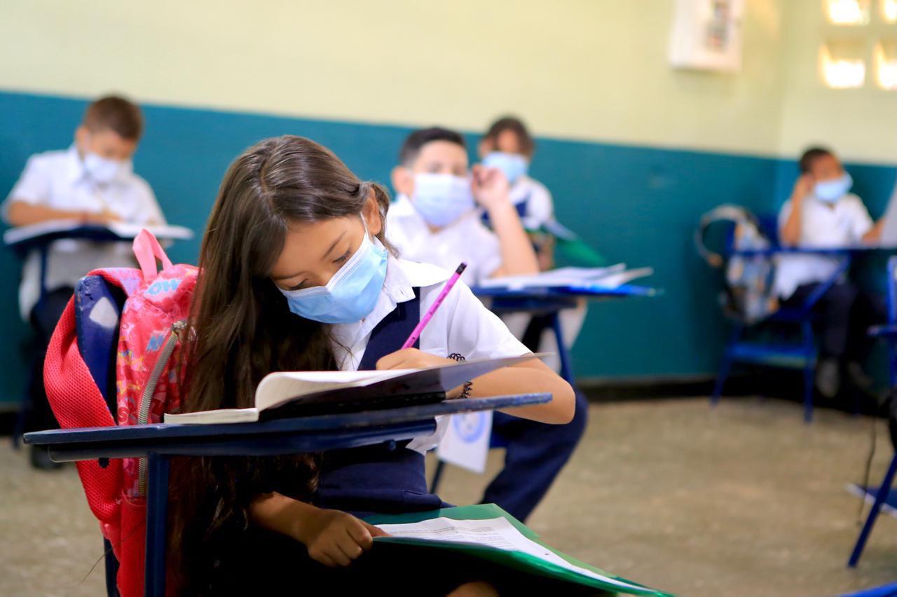 Continúa suspendida alternancia educativa