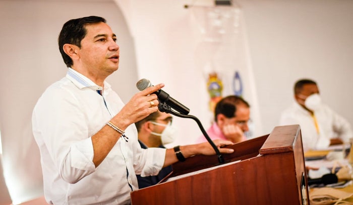 alcalde hurtado con el ministro de Hacienda