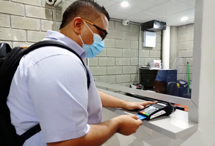 Datafonos en la Secretaría de Movilidad de Ibagué