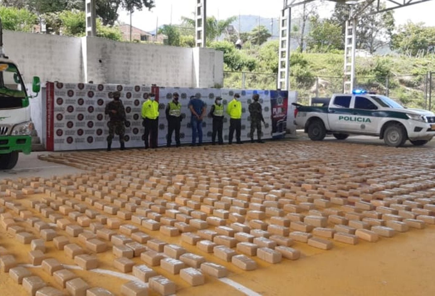 Cayó ‘Narco - camión’ con cerca de 2 toneladas de marihuana en Roncesvalles – Tolima