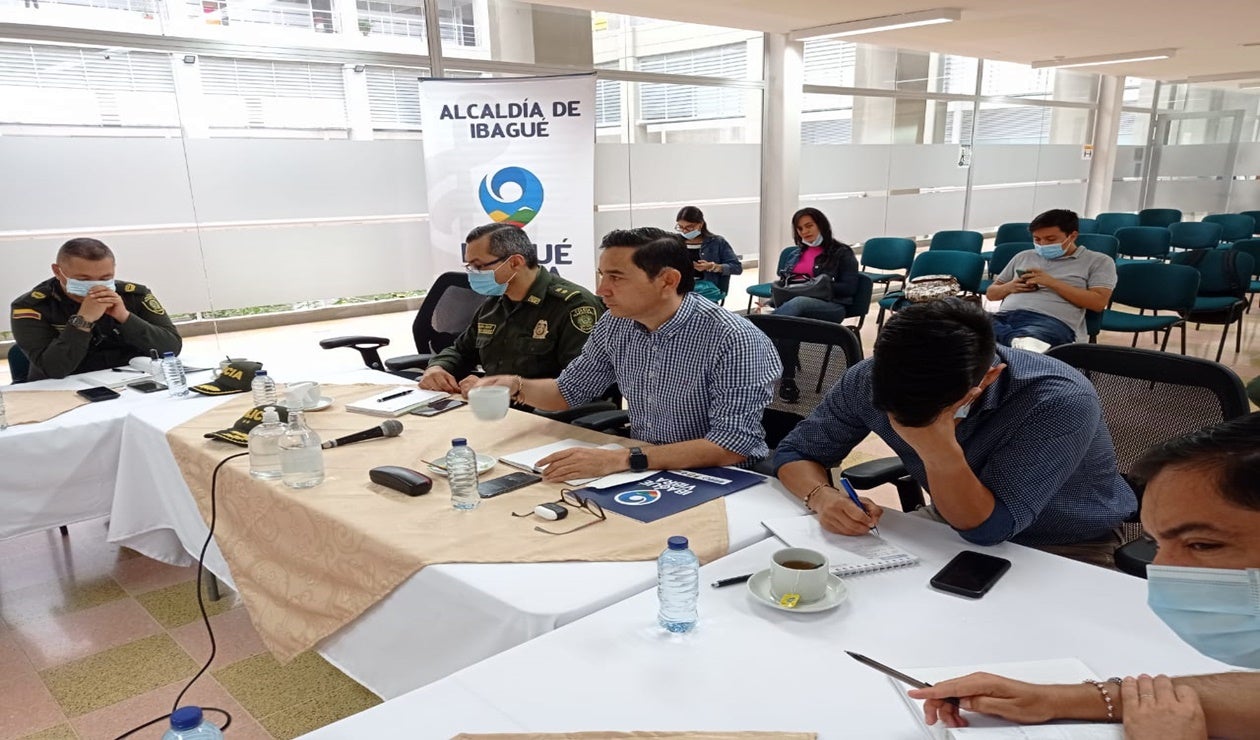 reunión con la Policía Nacional