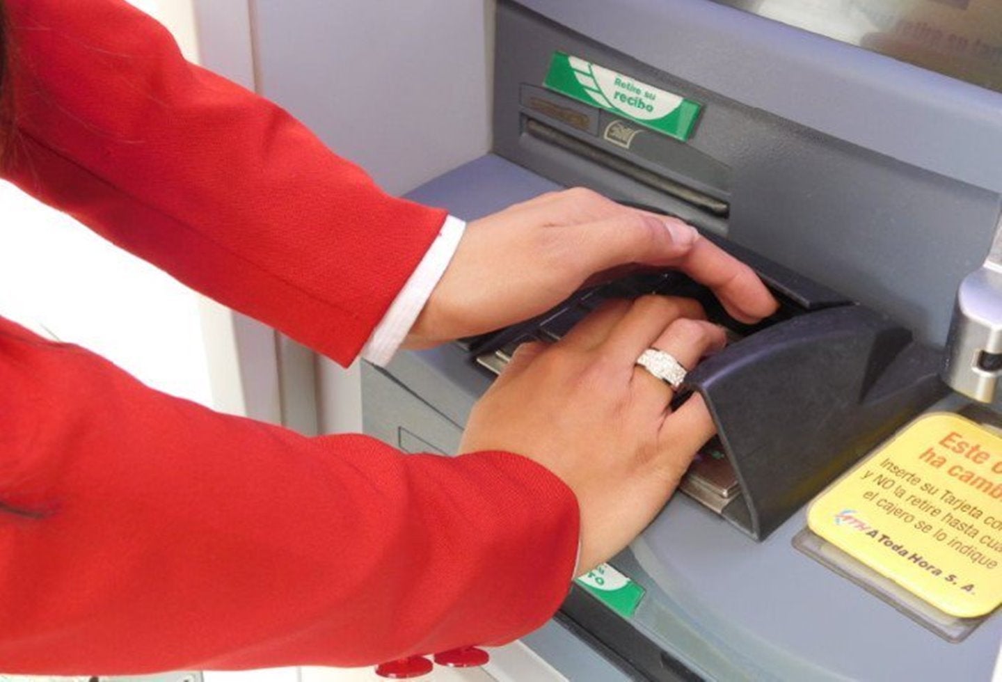 ¡Ojo! Les tenemos la recomendación para que no les roben la prima de mitad de año