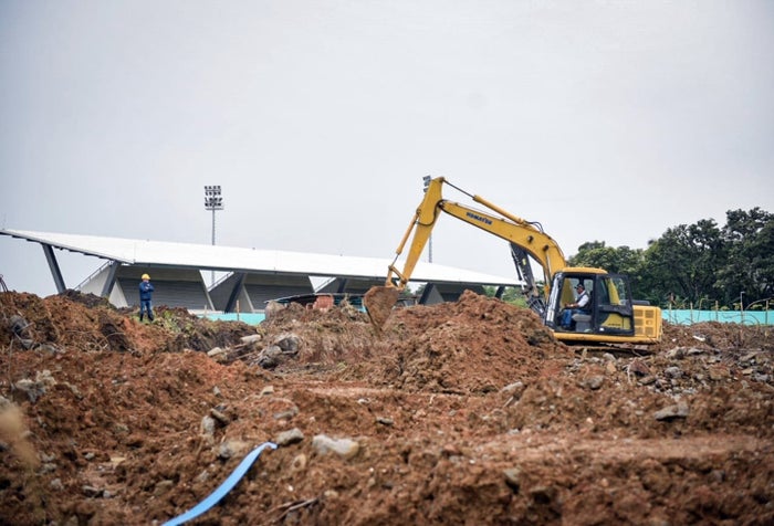 Se reactivan obras en escenarios deportivos