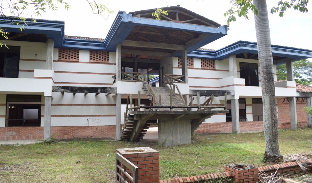 Centro de exposiciones Guamo