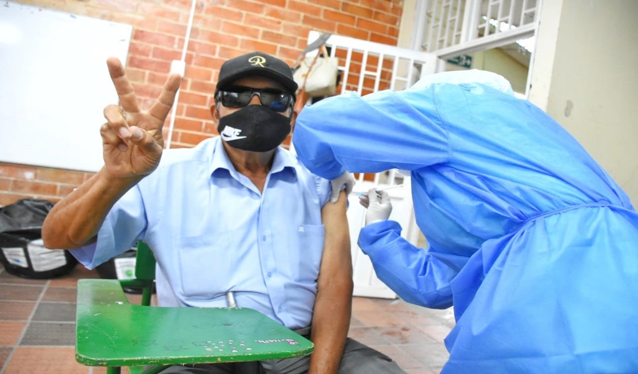 Vacunación adultos mayores