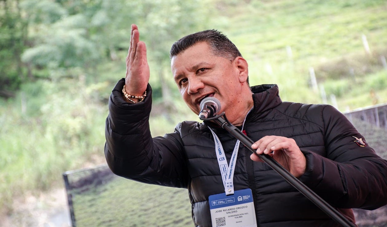 Gobernador del Tolima sobre la línea