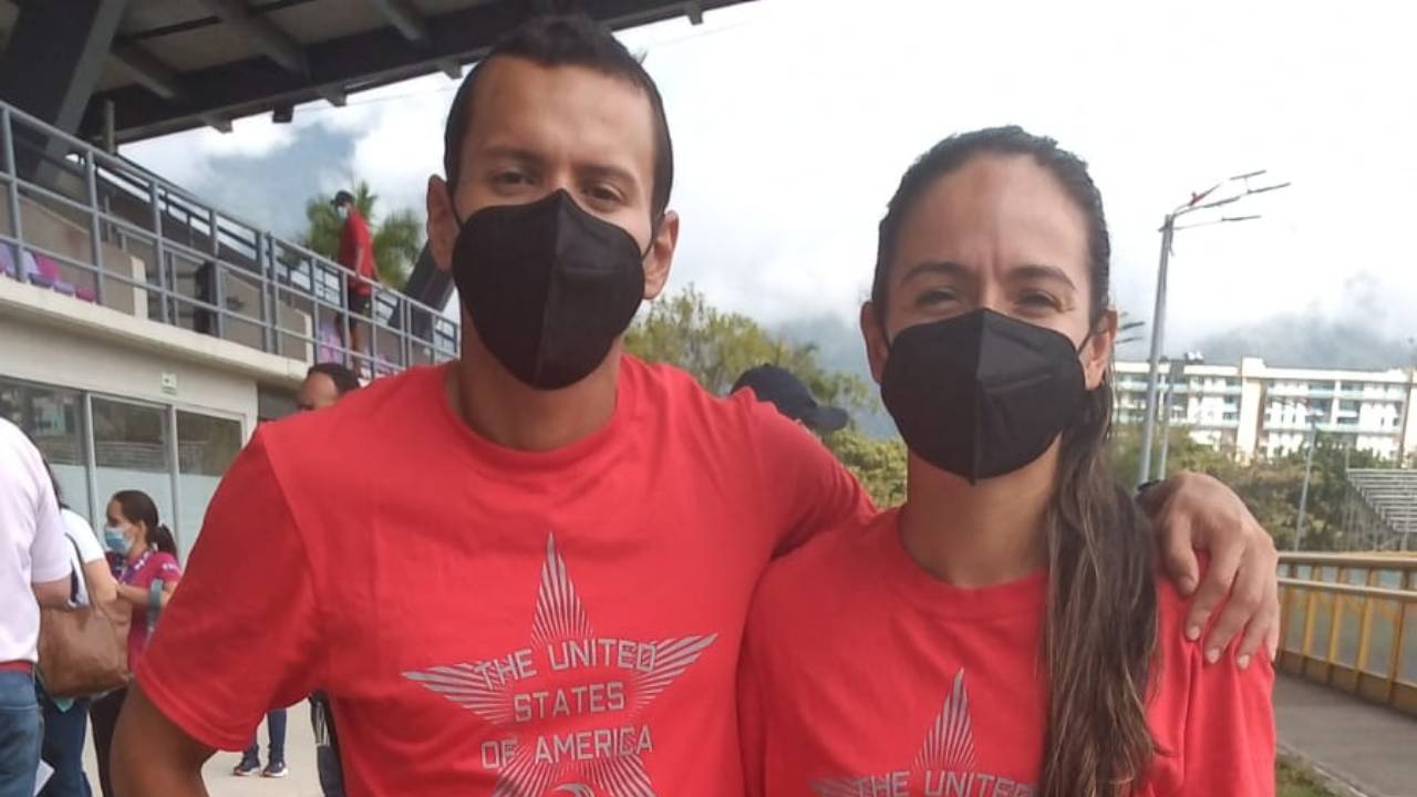 Michael Garcia y su esposa