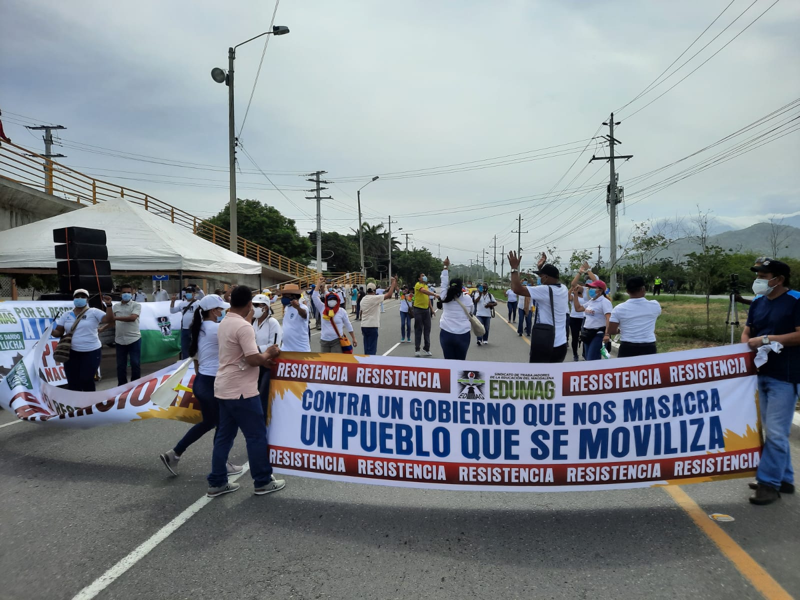 Los docentes comienzan un cese de actividades por la falta de pago del mes de octubre