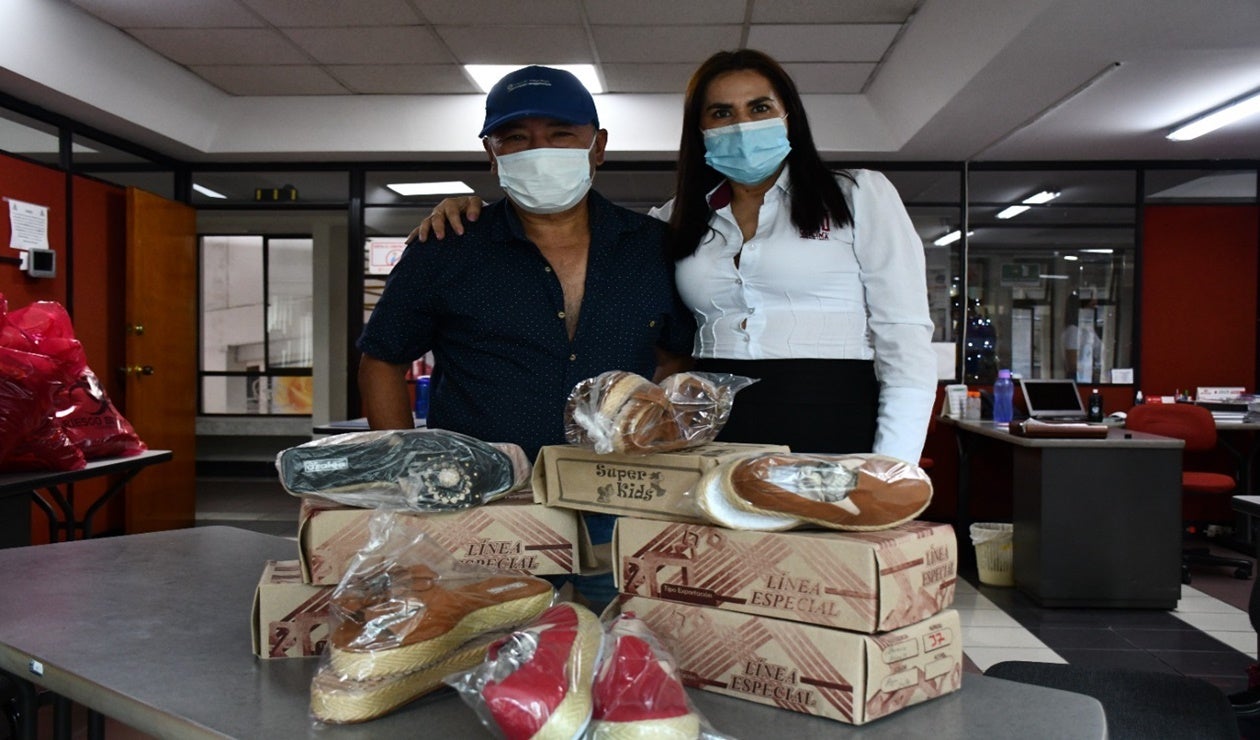 Donación zapatos Lotería del Tolima