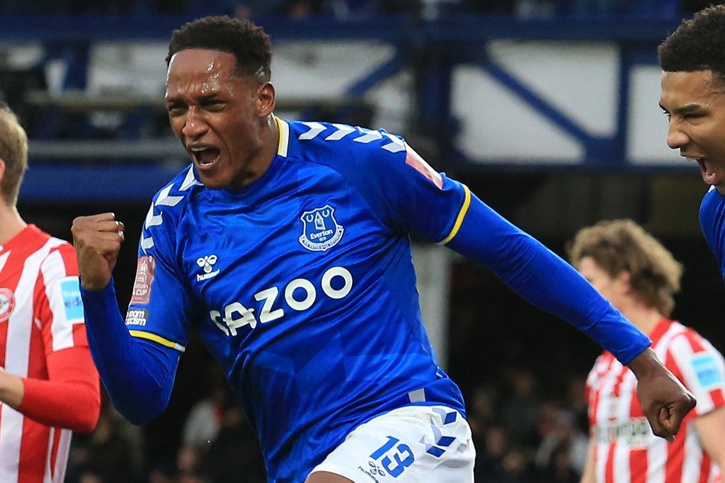 Yerry Mina, gol con el Everton en el debut de Frank Lampard