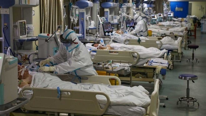 De 404 pacientes por Covid-19 que ingresaron a las UCI, 270 no se encuentran vacunados.