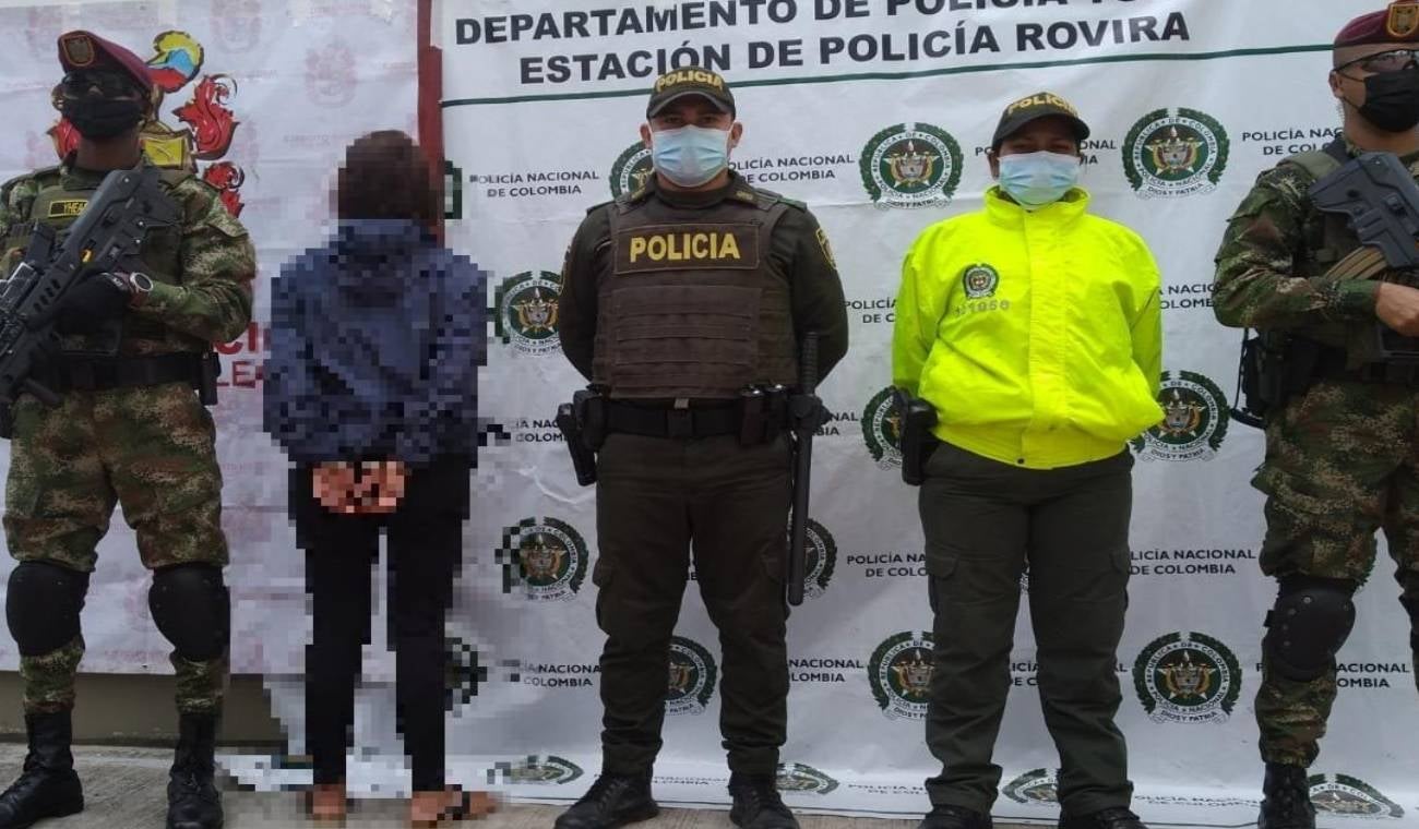 Capturada por porte ilegal de armas