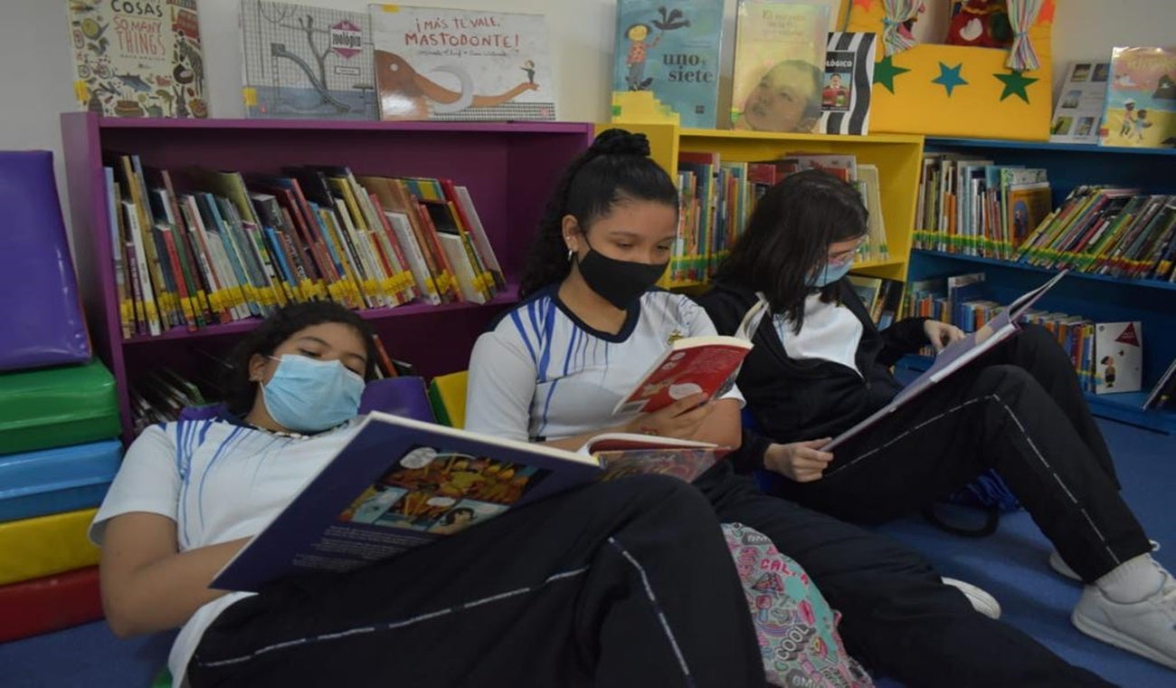 Biblioteca Institución Educativa Exalumnas de la Presentación